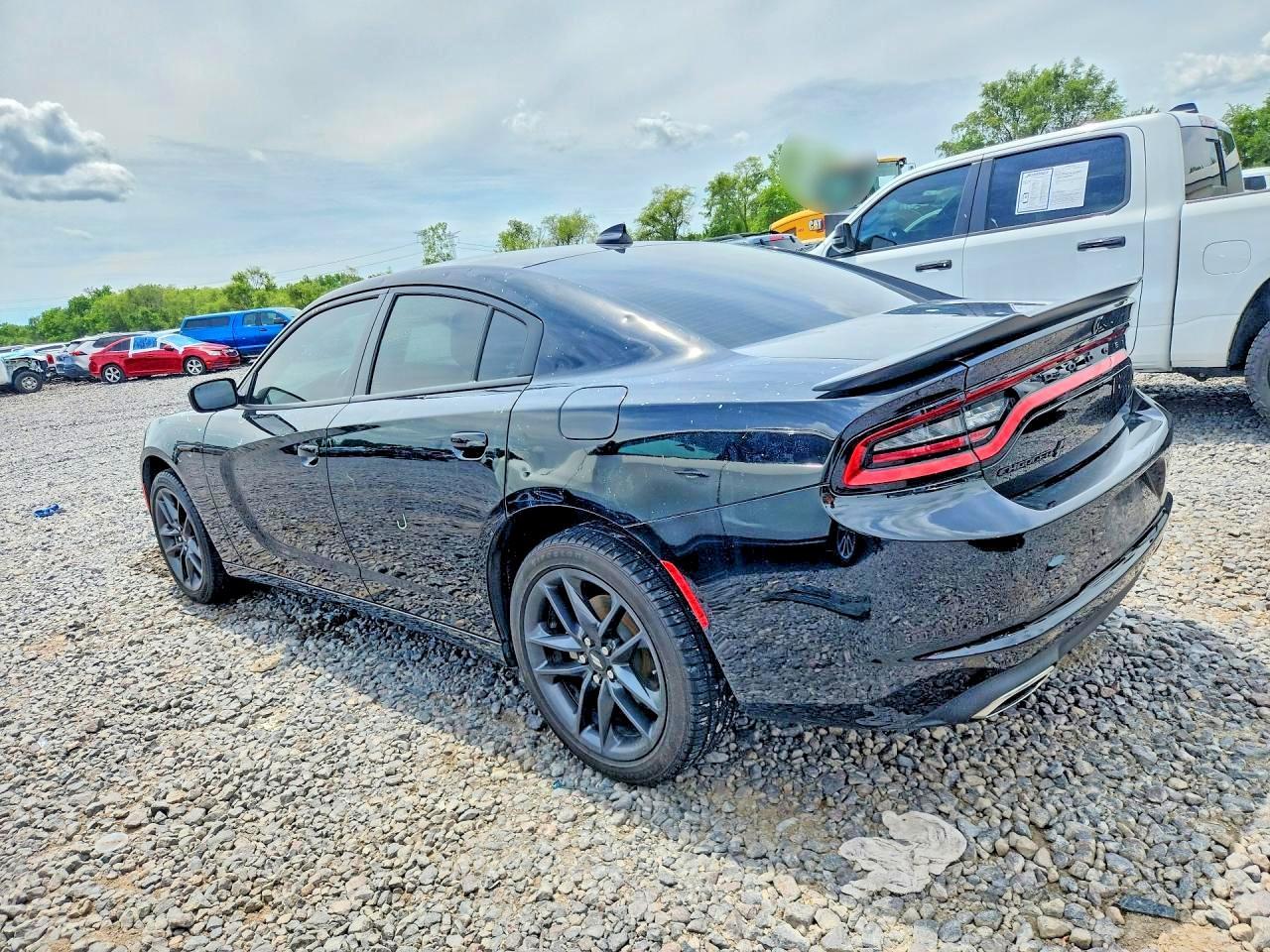 Dodge Charger - zdjęcie 2