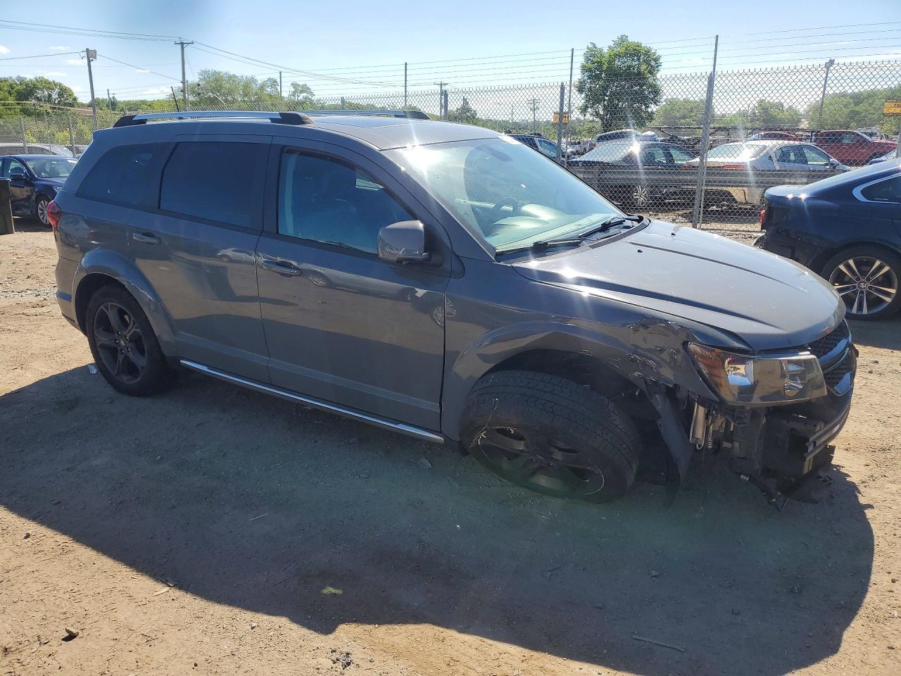 2020 Dodge Journey Crossroad - zdjęcie 4