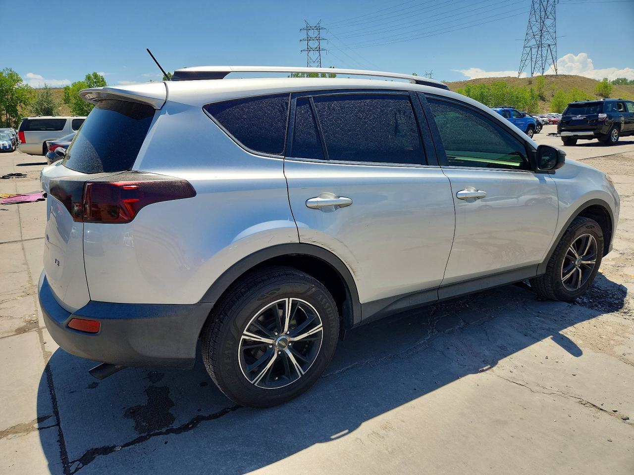 2014 Toyota Rav4 Le - zdjęcie 3