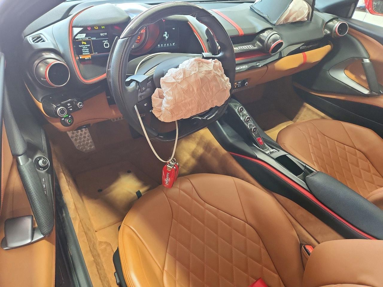 2020 Ferrari 812 Superfast - zdjęcie 8