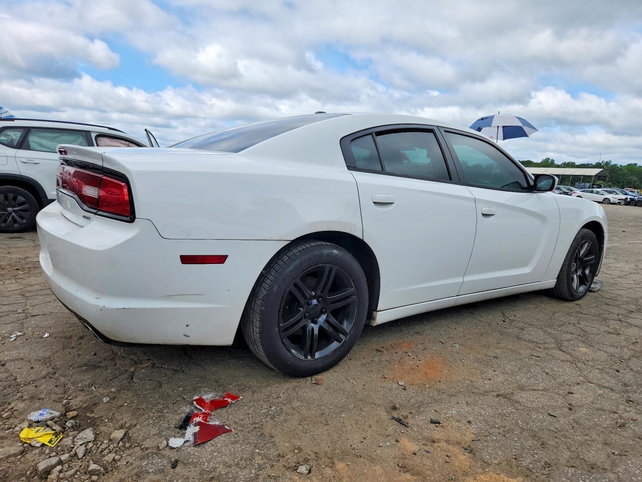 2014 Dodge Charger Sxt - zdjęcie 3