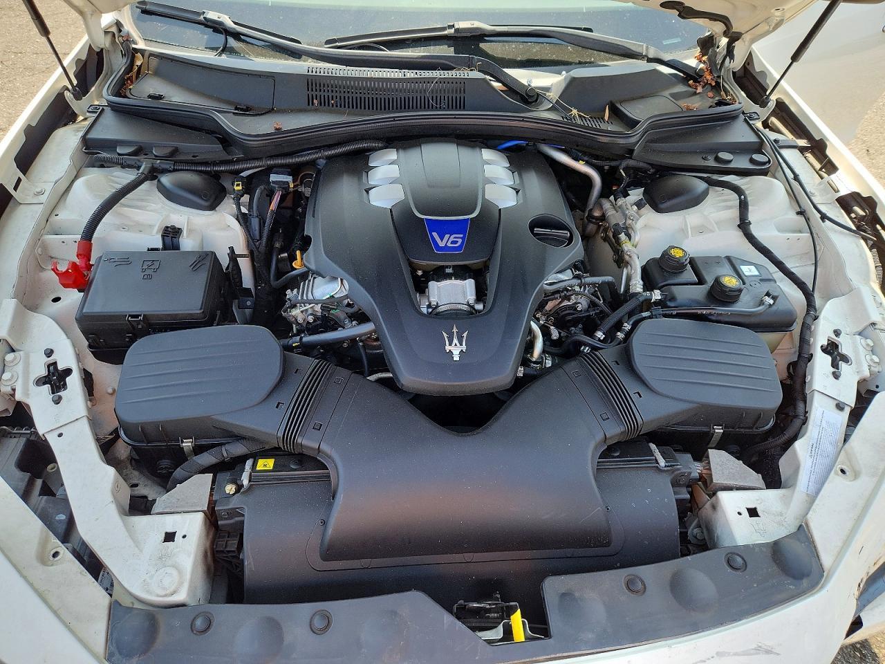 2018 Maserati Ghibli - zdjęcie 11