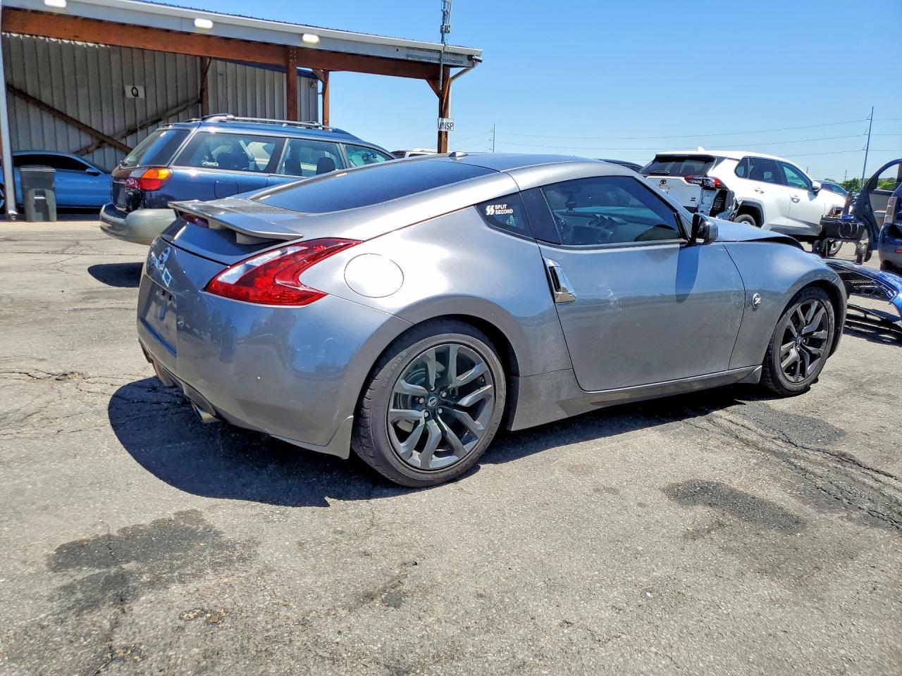 2018 Nissan 370Z Touring - zdjęcie 3