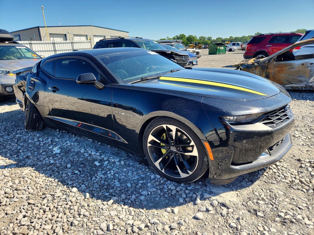 2021 Chevrolet Camaro Lt - zdjęcie 4