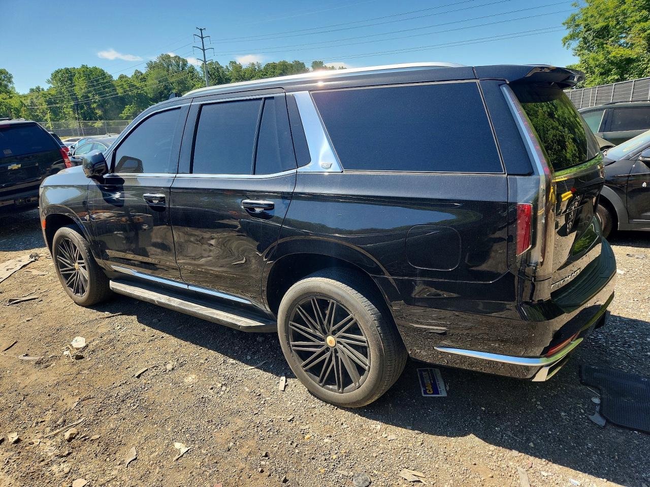 2024 Cadillac Escalade Premium Luxury - zdjęcie 2