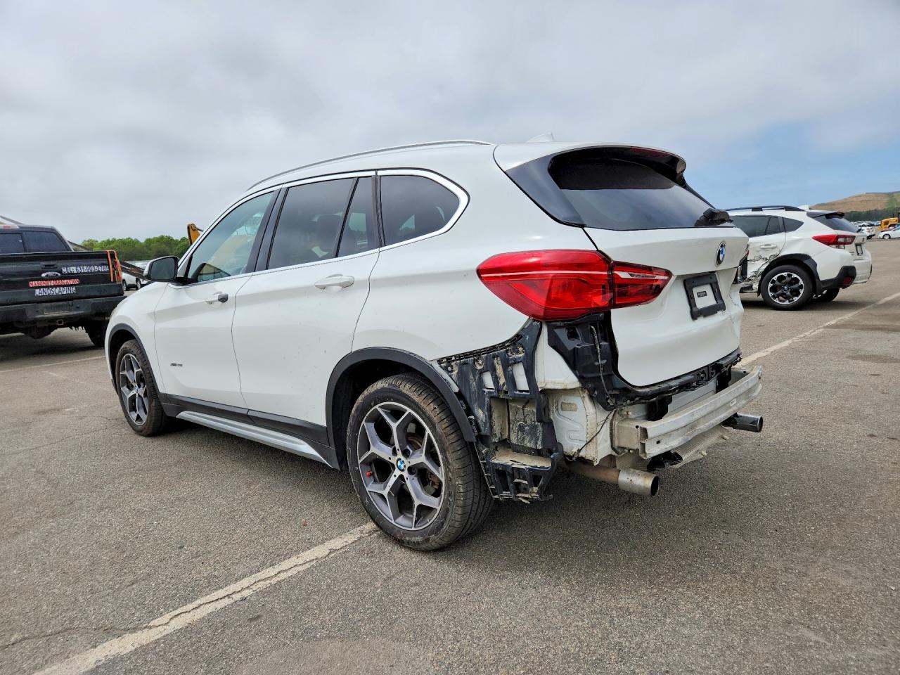 2018 BMW X1 xDrive28I - zdjęcie 2