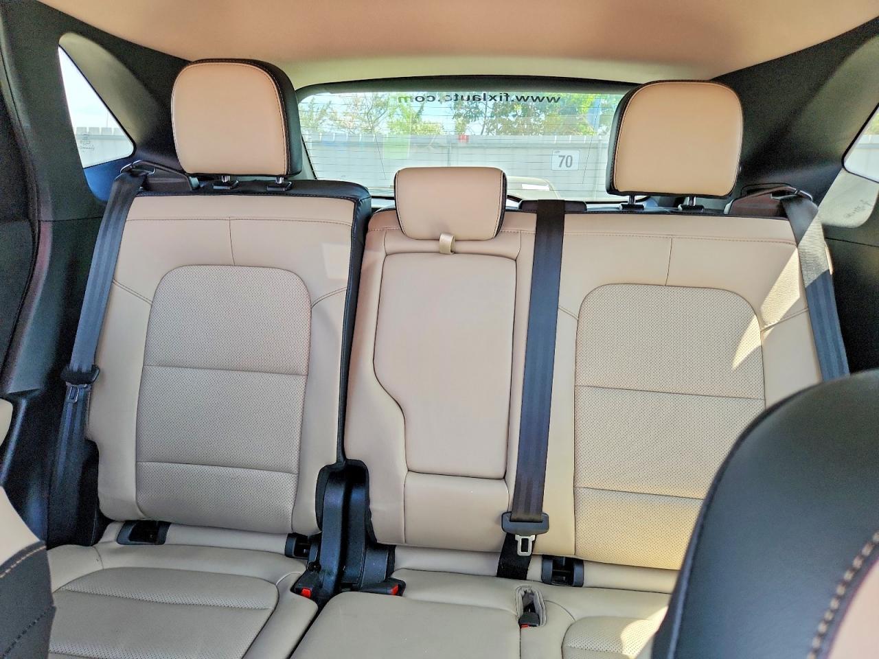 2020 Ford Escape Sel - zdjęcie 10