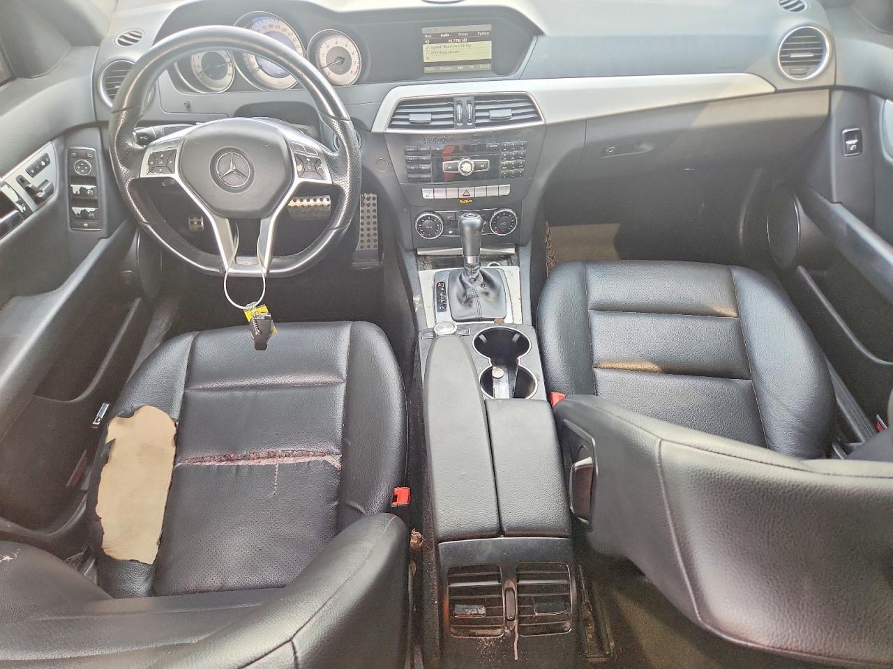 2013 Mercedes-Benz C 250 - zdjęcie 8