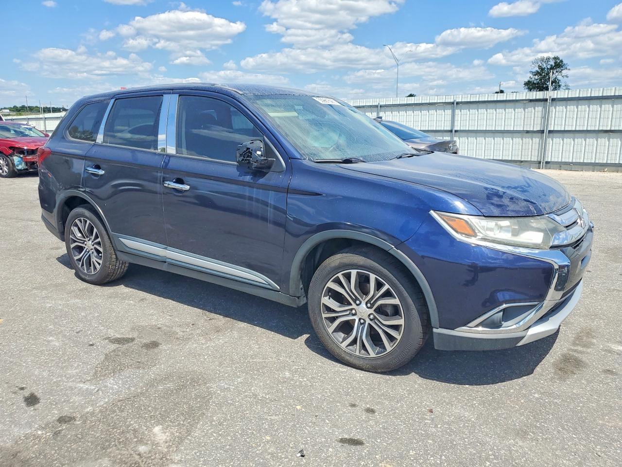 2018 Mitsubishi Outlander Es - zdjęcie 4