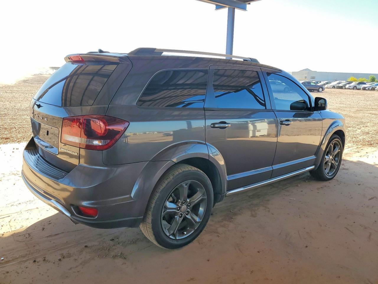 2015 Dodge Journey Crossroad - zdjęcie 3