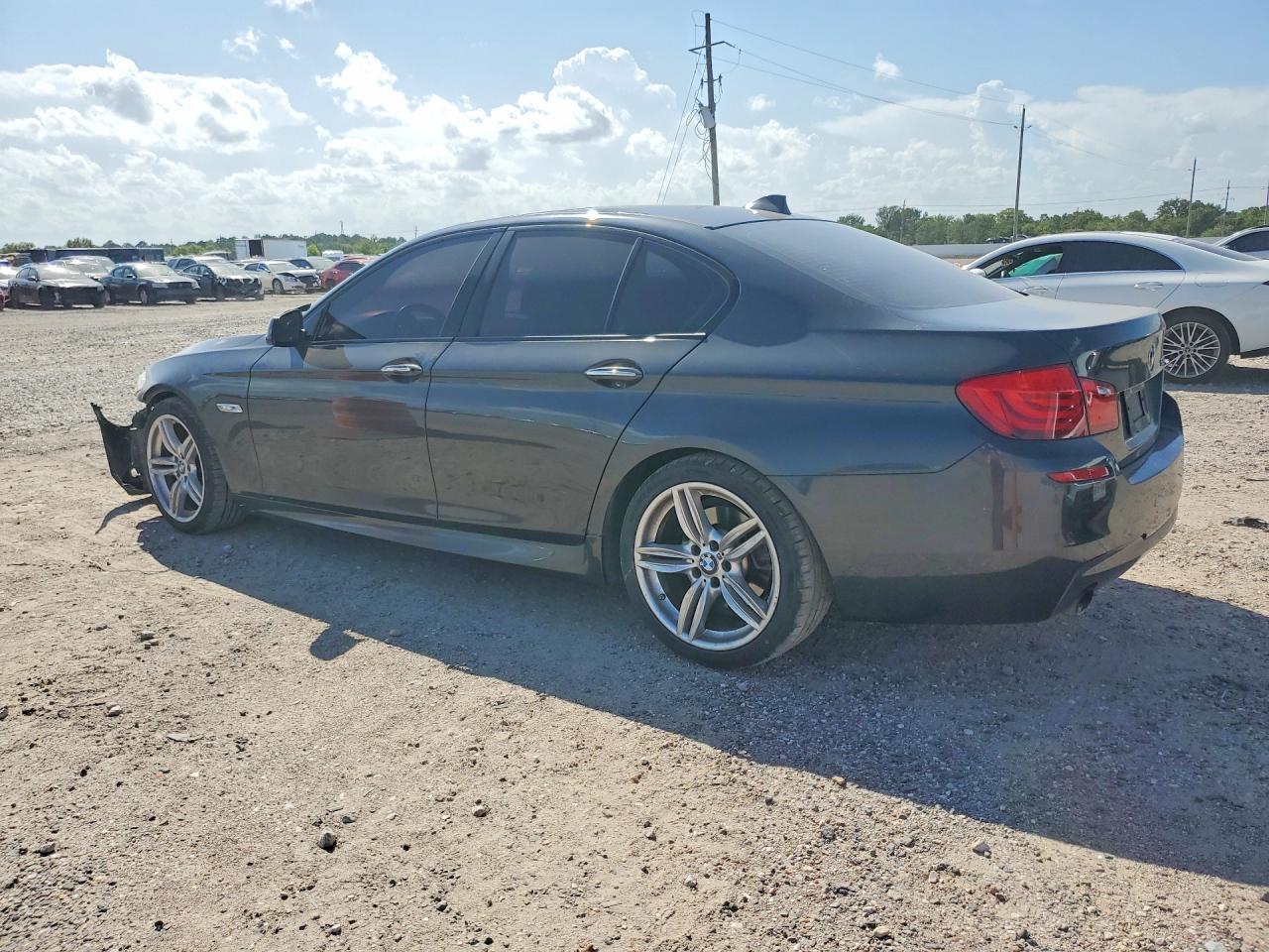 2013 BMW 535 I - zdjęcie 2