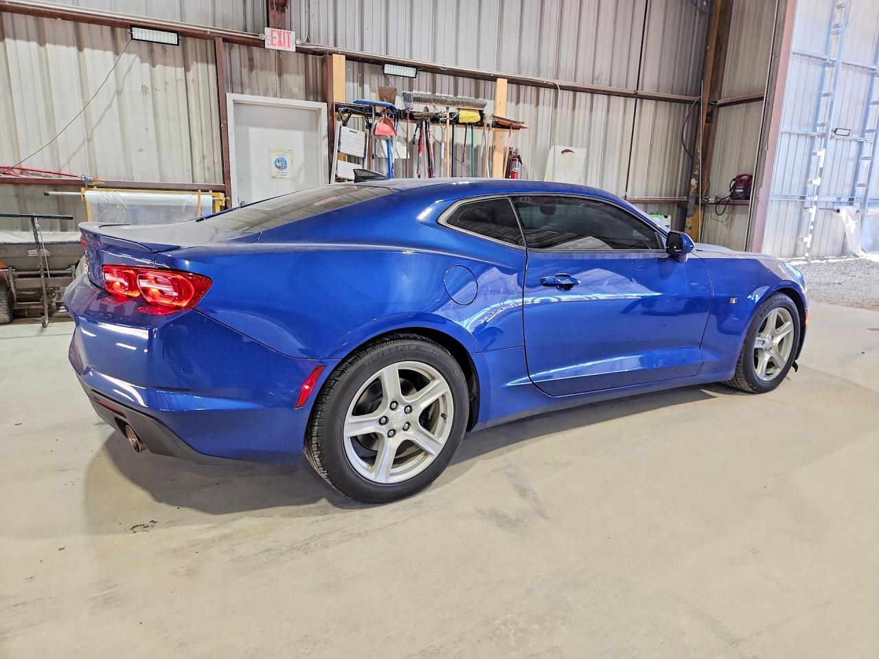 2023 Chevrolet Camaro Ls - zdjęcie 3