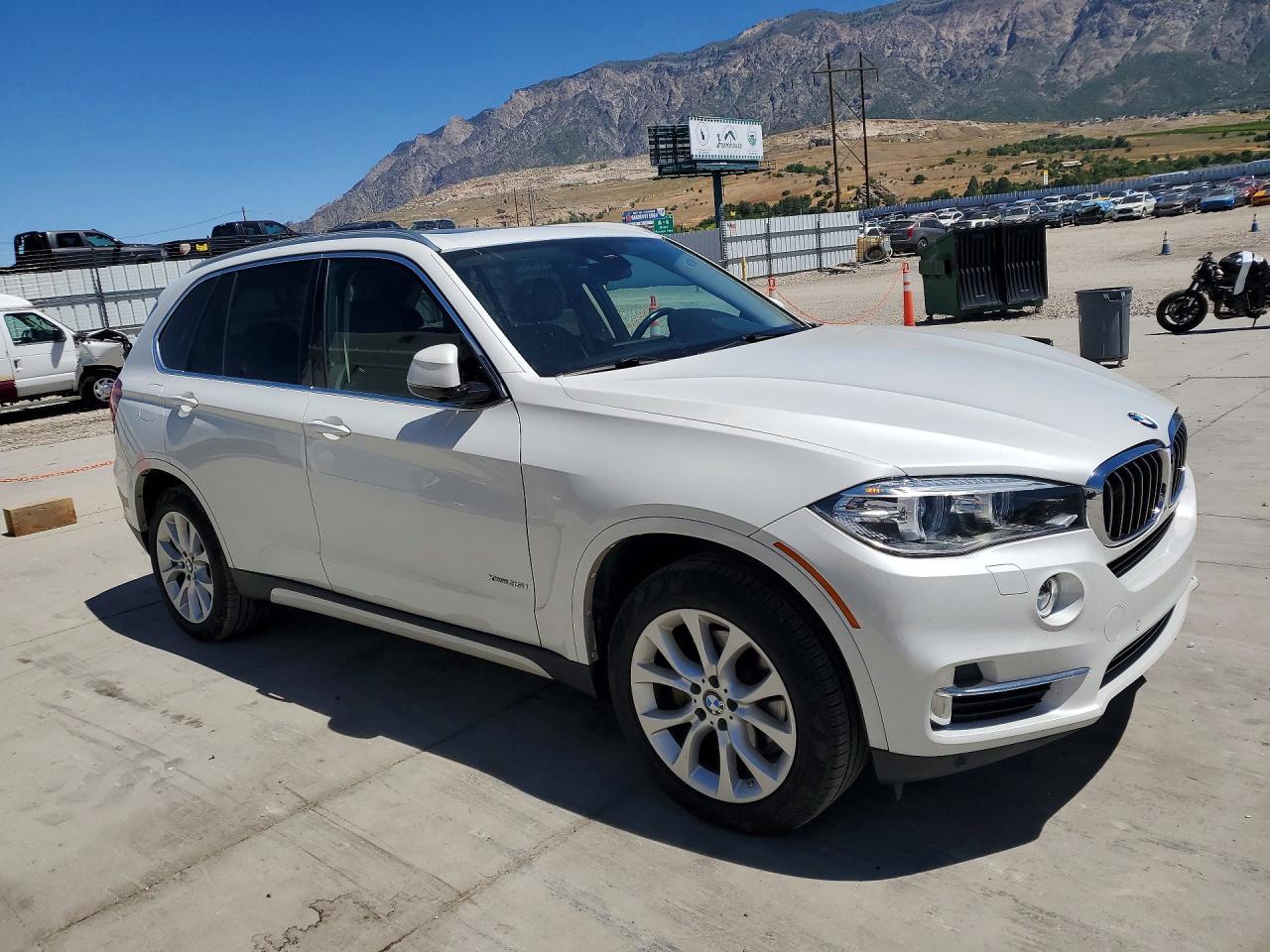 2015 BMW X5 xDrive35I - zdjęcie 4