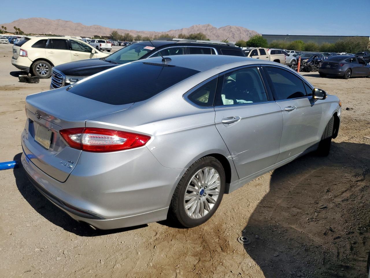 2013 Ford Fusion Se Hybrid - zdjęcie 3