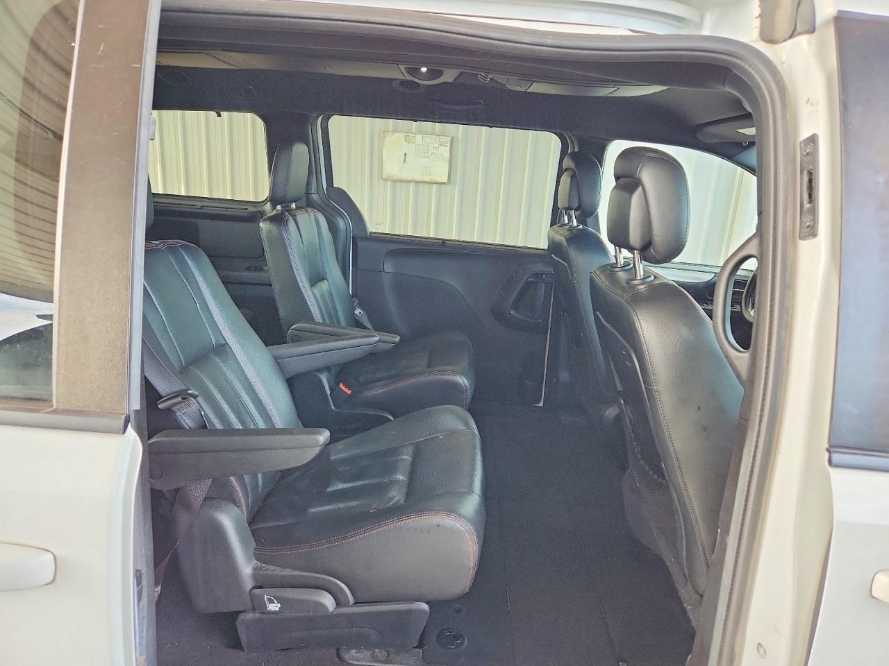 2017 Dodge Grand Caravan Gt - zdjęcie 11