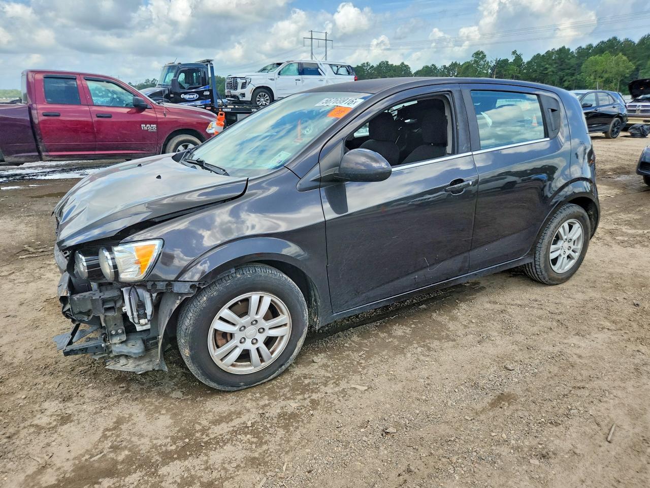 2015 Chevrolet Sonic Lt - zdjęcie główne