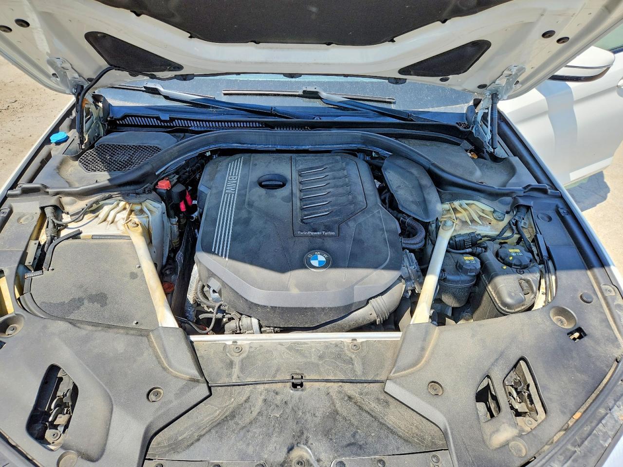 2020 BMW 540 Xi - zdjęcie 11
