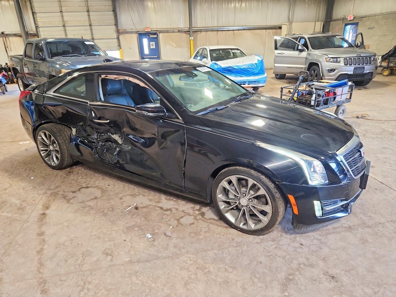 2017 Cadillac Ats Luxury - zdjęcie 4