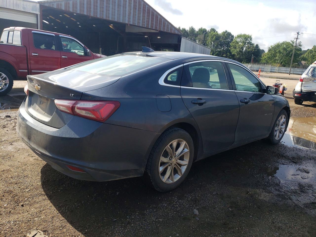 2021 Chevrolet Malibu Lt - zdjęcie 3