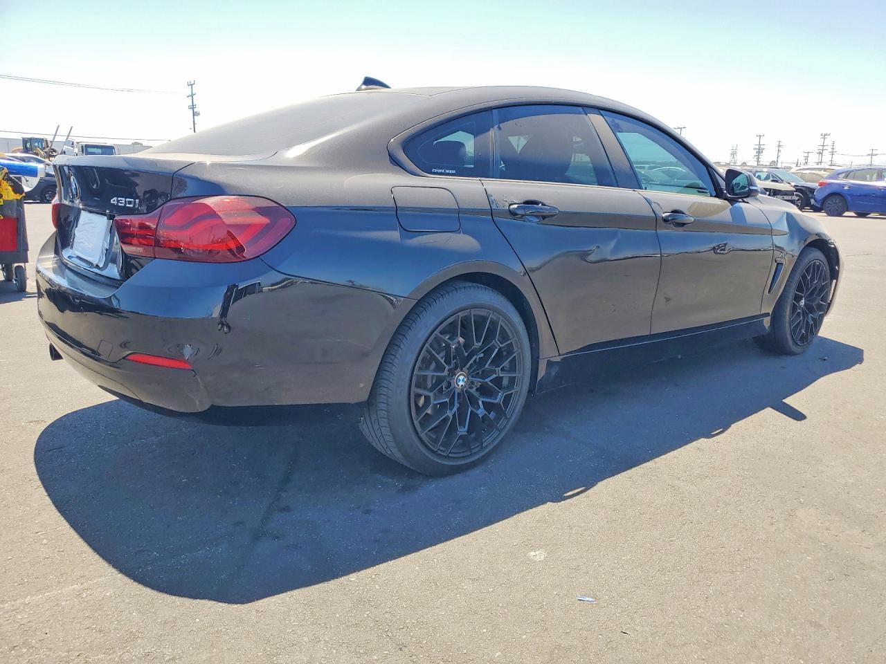 2020 BMW 430Xi Gran Coupe - zdjęcie 3
