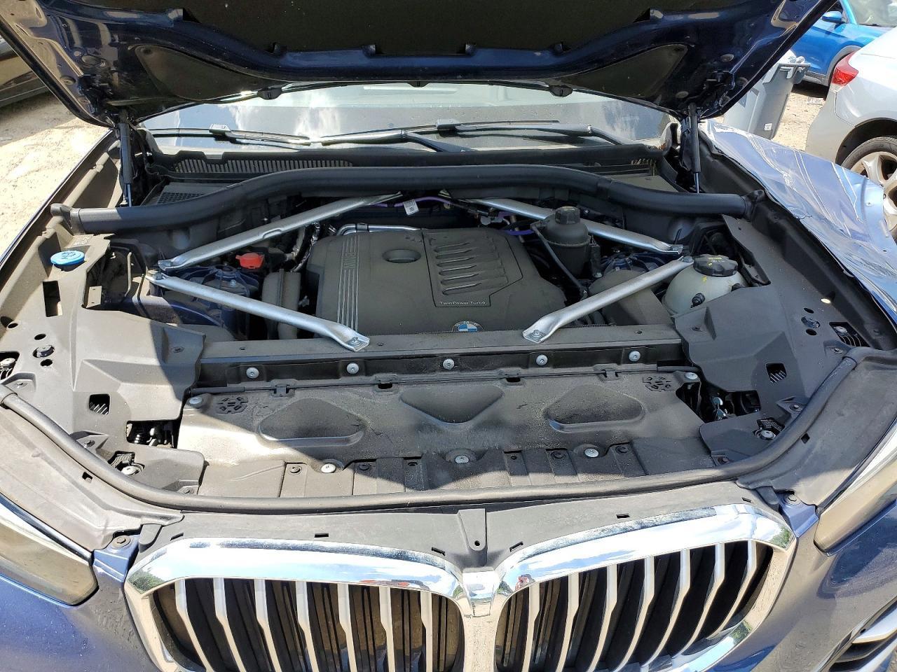 2022 BMW X5 xDrive40I - zdjęcie 12