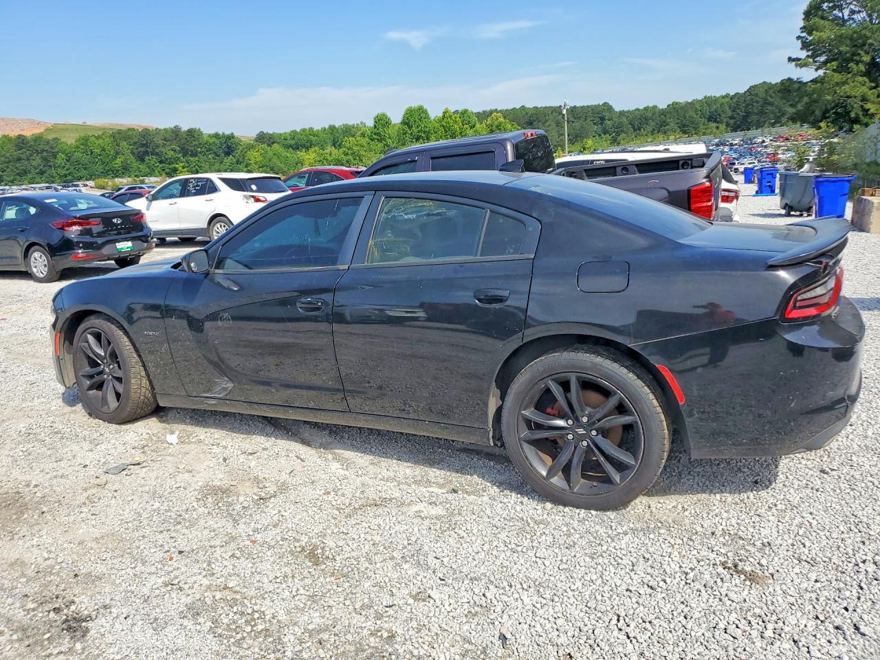 2017 Dodge Charger R - zdjęcie 2