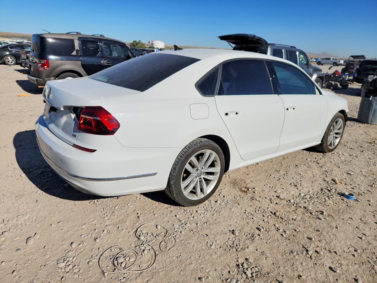 2019 Volkswagen Passat Wolfsburg - zdjęcie 3
