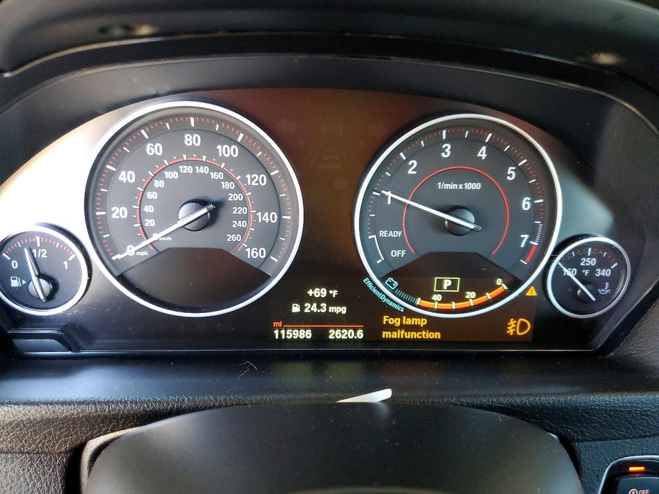 2015 BMW Seria 3 328i - zdjęcie 9