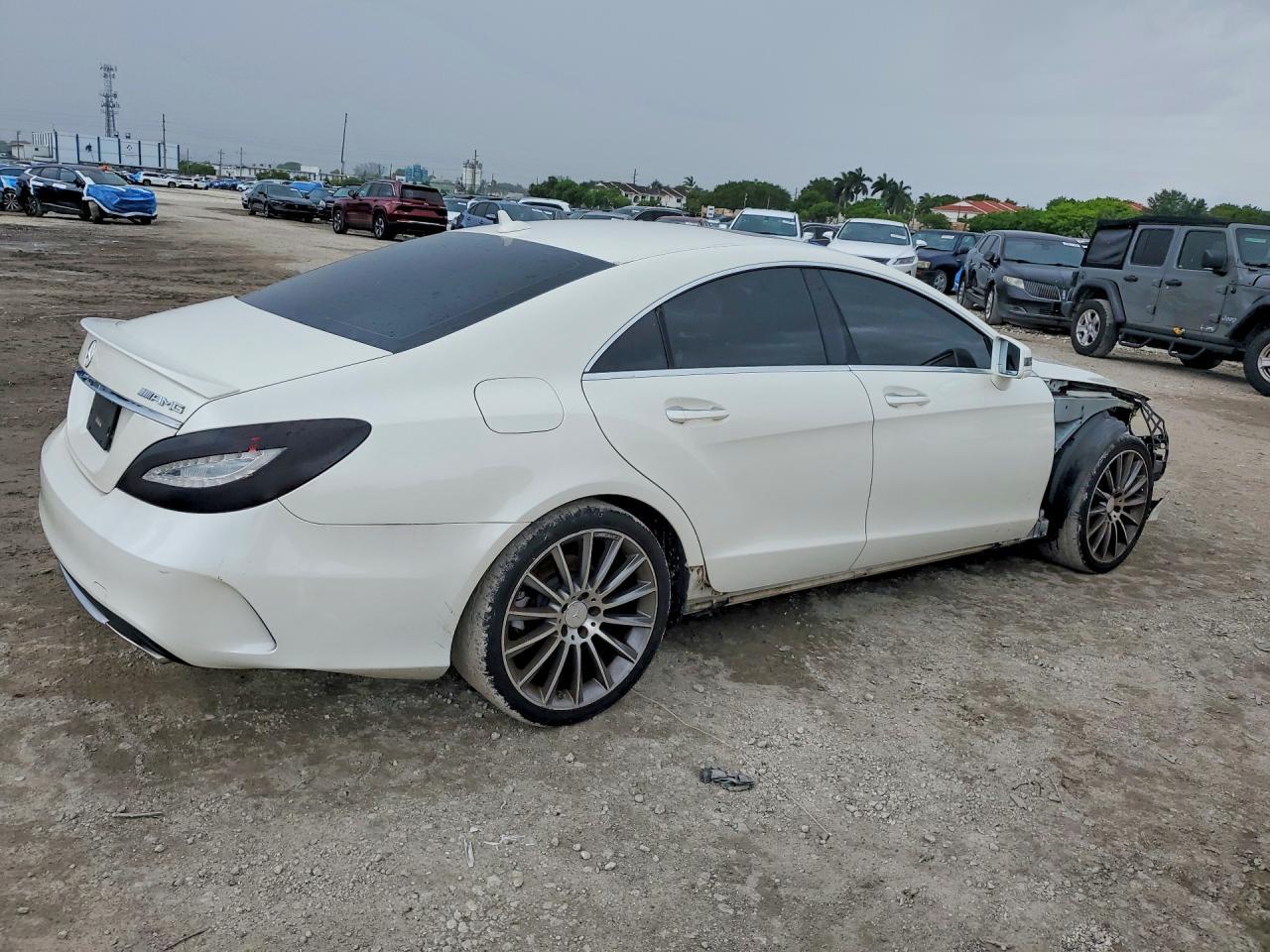 2016 Mercedes-Benz Cls 400 - zdjęcie 3