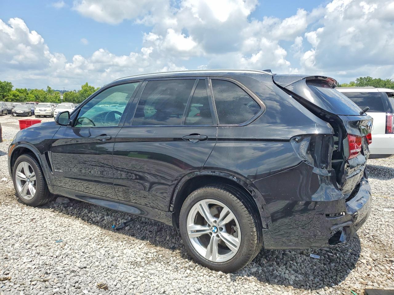 2017 BMW X5 xDrive35I - zdjęcie 2