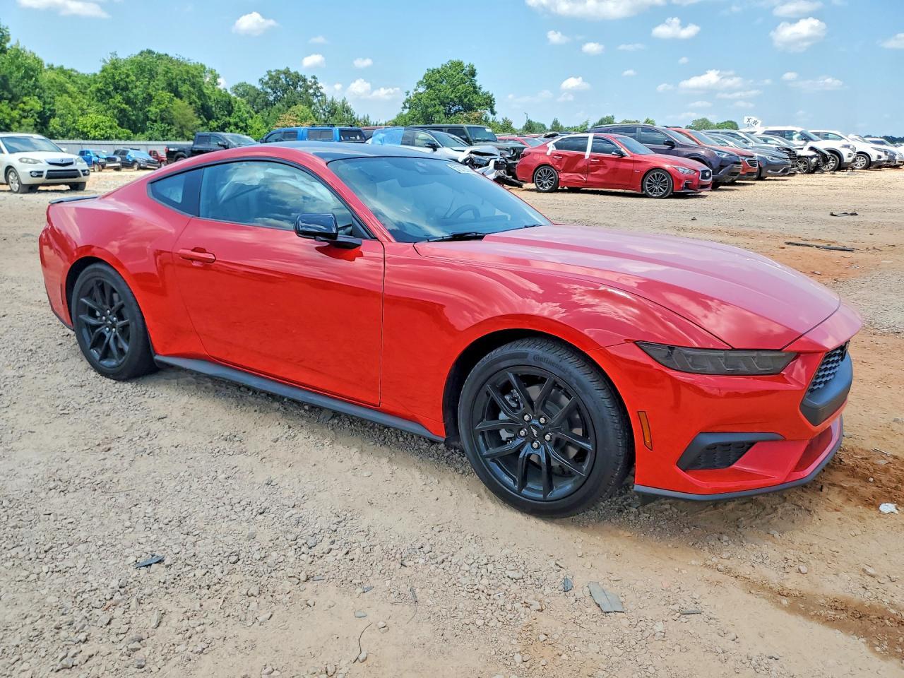 2026 Ford Mustang - zdjęcie 4