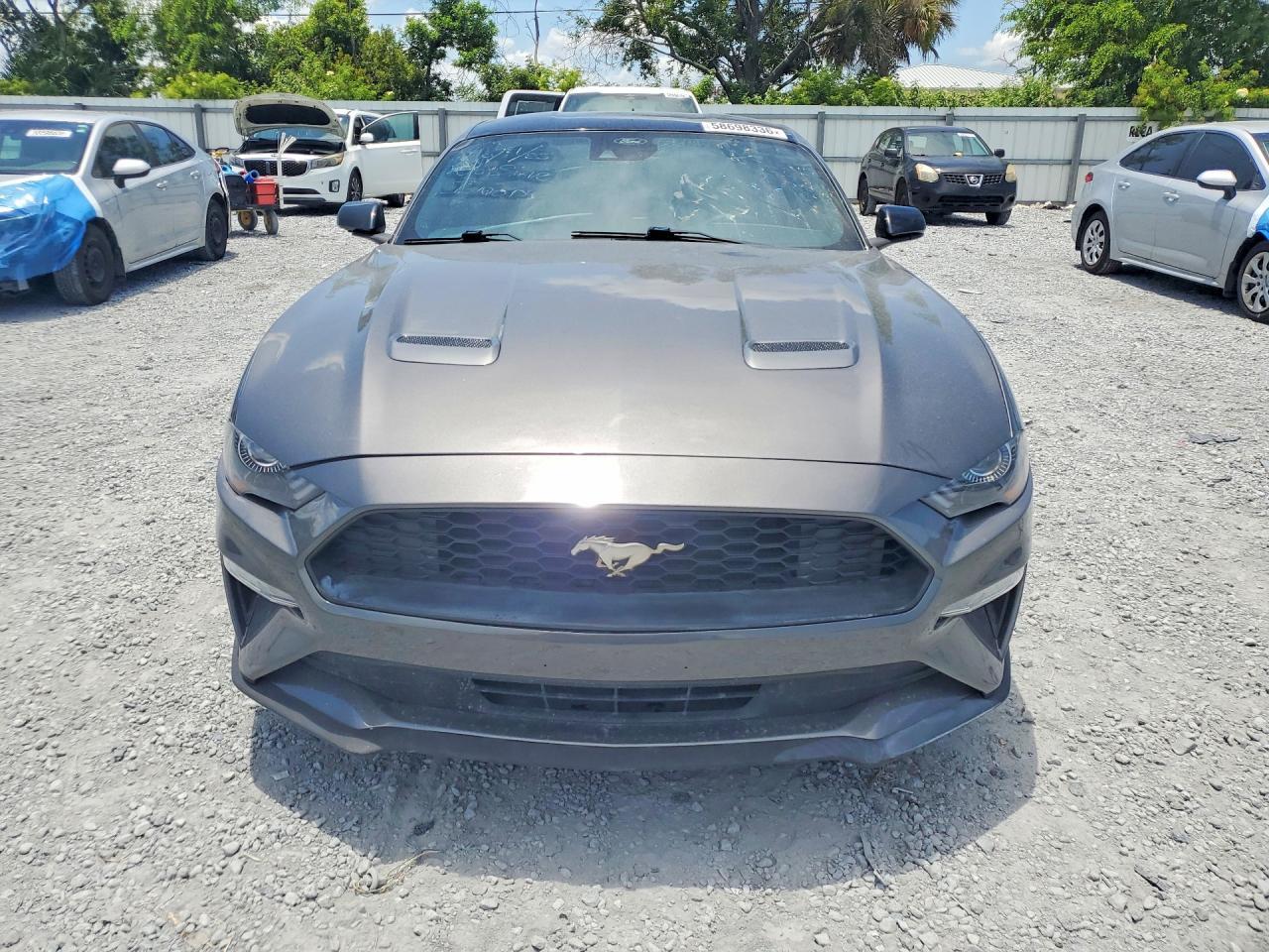 2021 Ford Mustang - zdjęcie 5