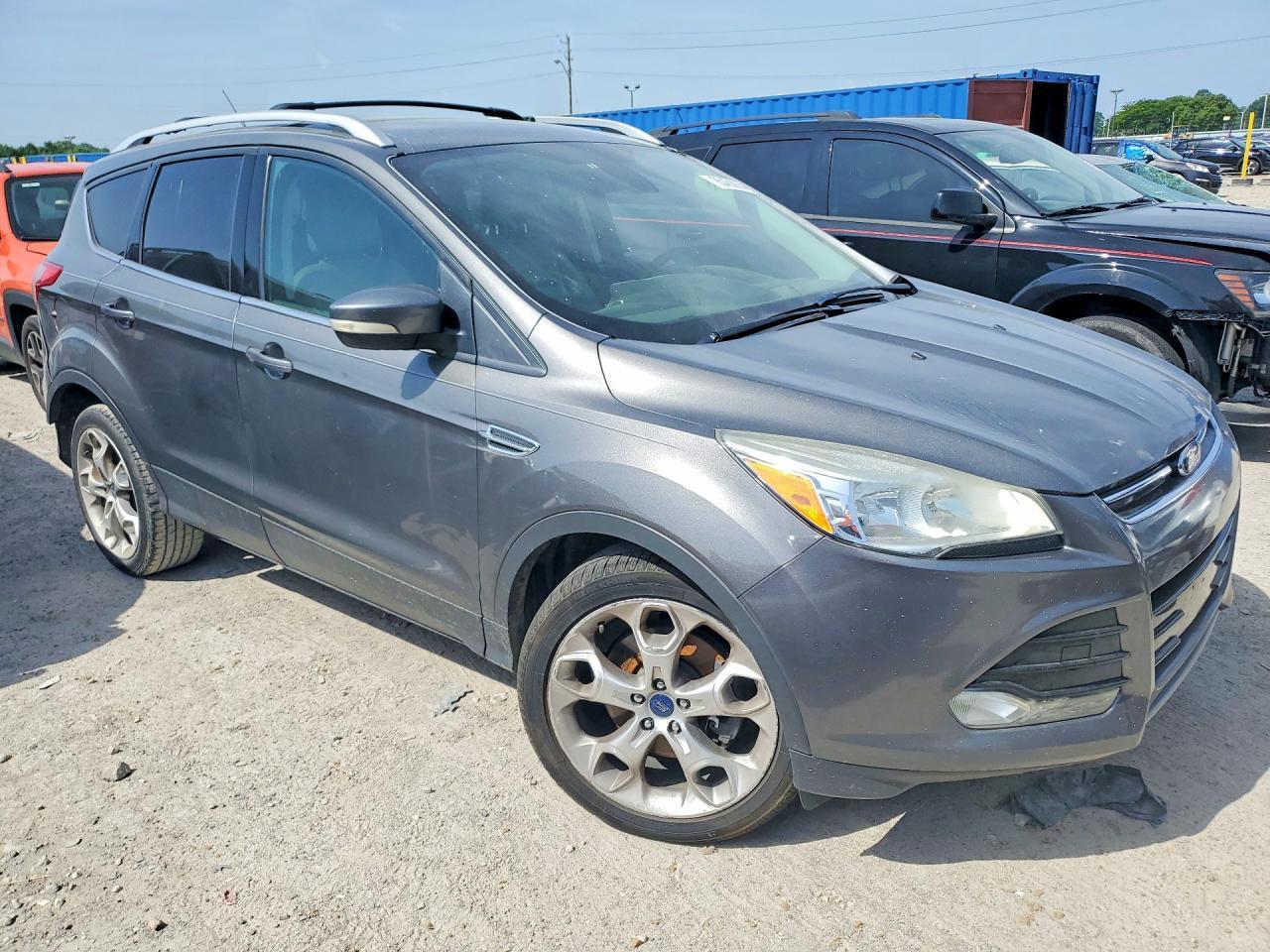 2014 Ford Escape Titanium - zdjęcie 4