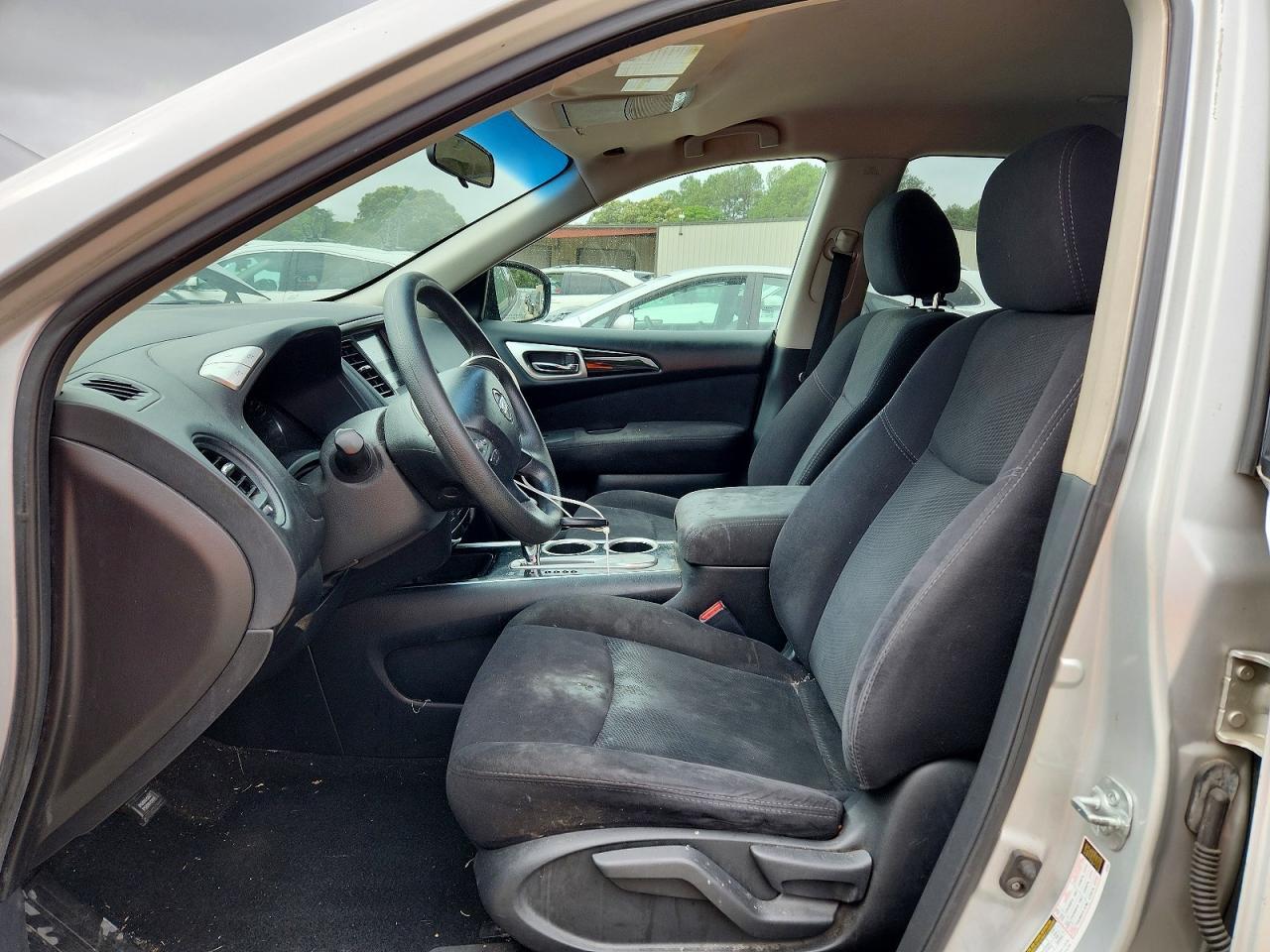 2015 Nissan Pathfinder S - zdjęcie 7