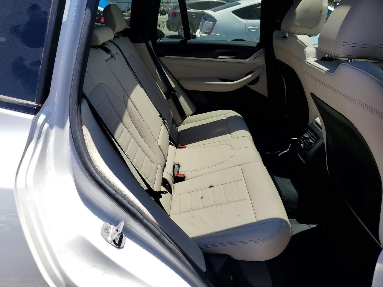 2024 BMW X3 xDrive30I - zdjęcie 11