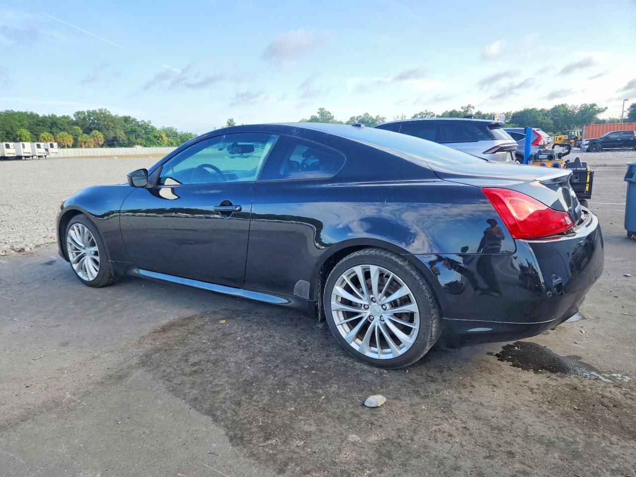 2013 Infiniti G37 Coupe Journey - zdjęcie 2