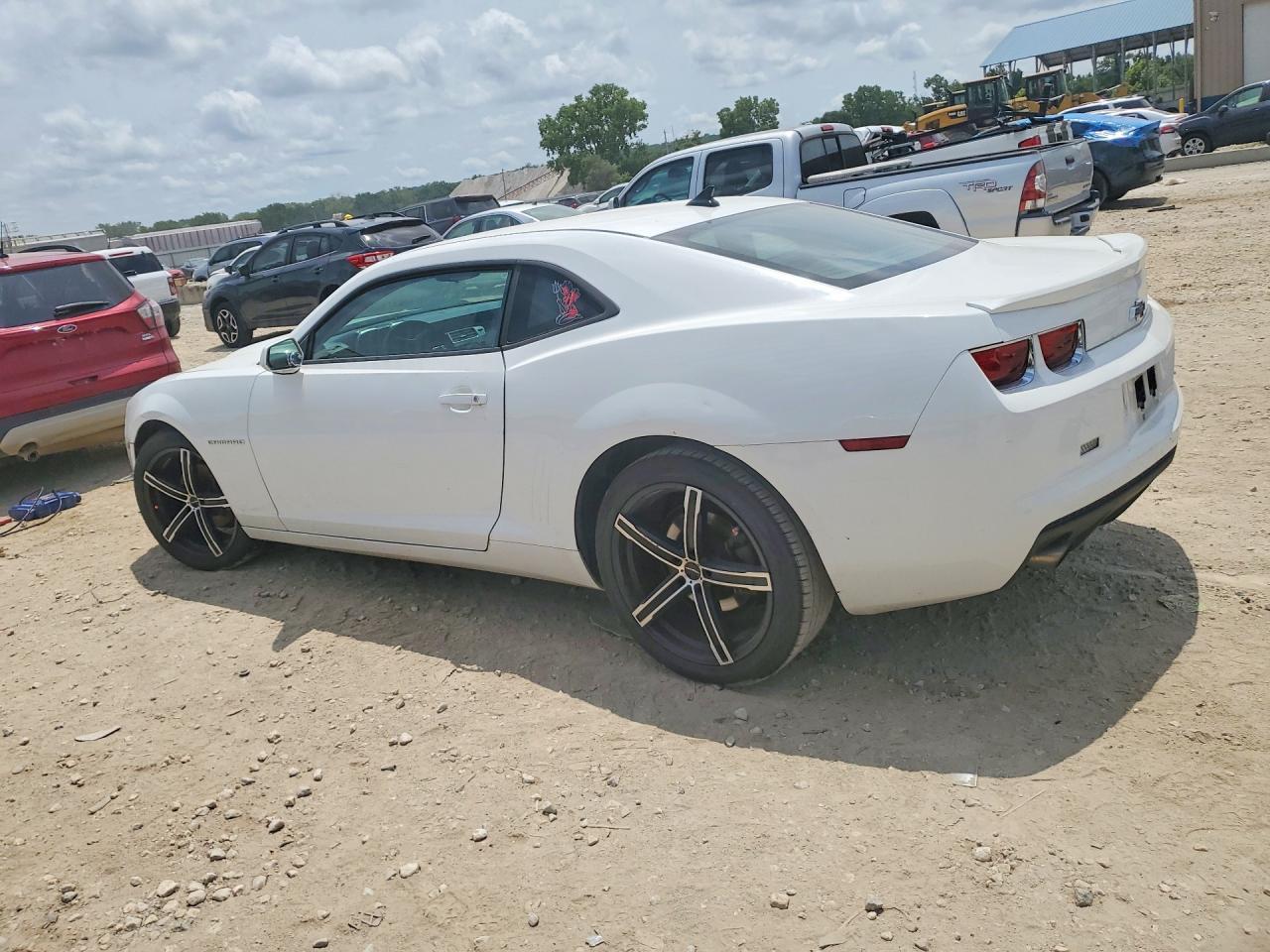 2013 Chevrolet Camaro 2Ls - zdjęcie 2
