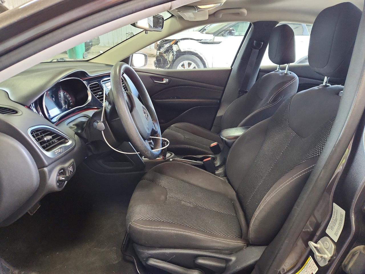2015 Dodge Dart Sxt - zdjęcie 7