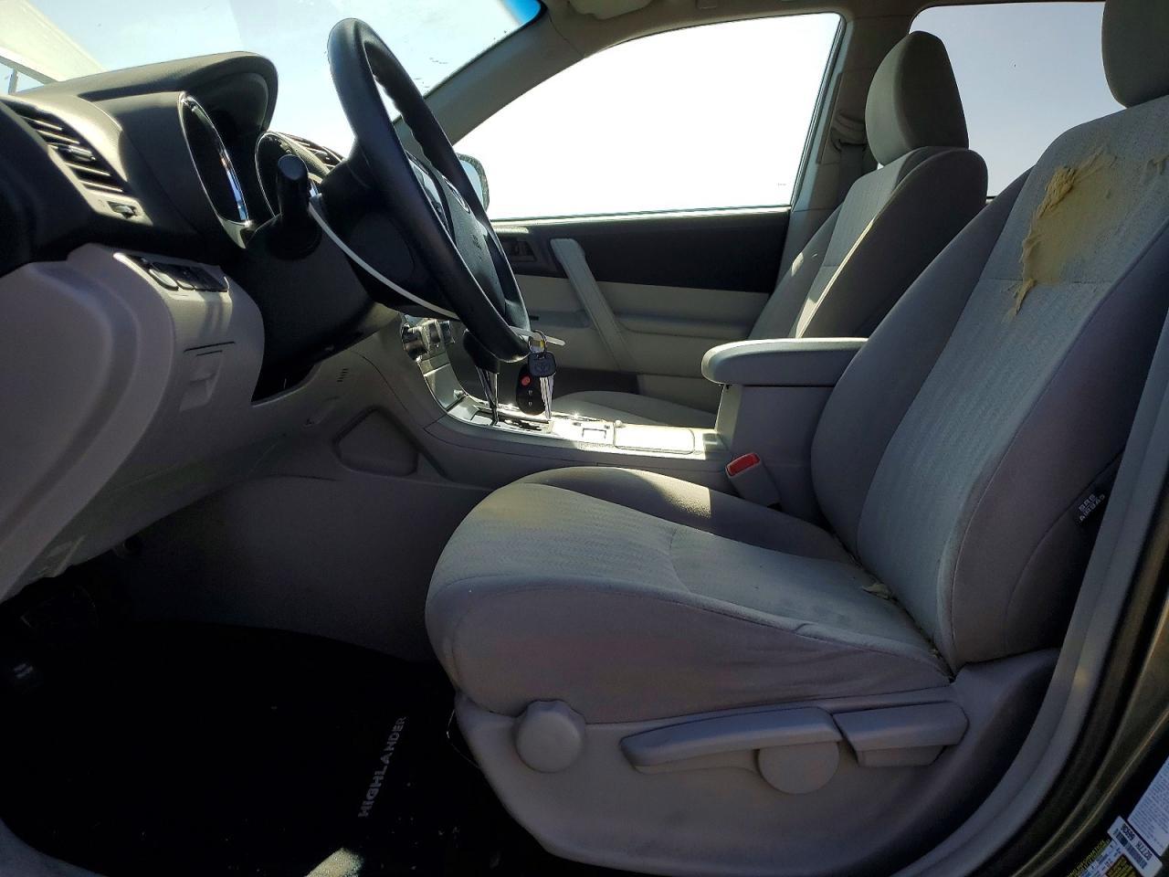 2013 Toyota Highlander Base - zdjęcie 7