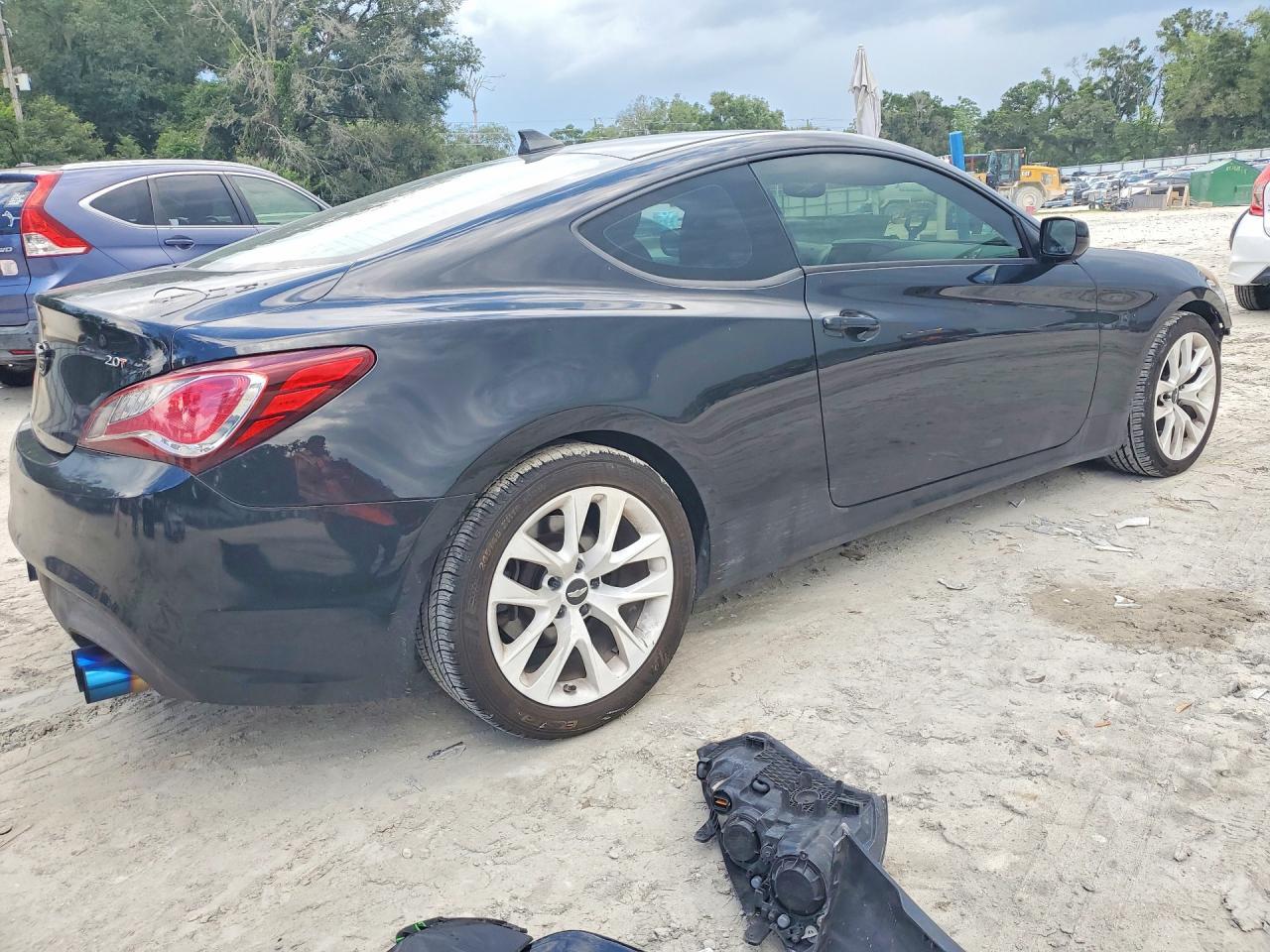 2014 Hyundai Genesis Coupe 2.0T - zdjęcie 3