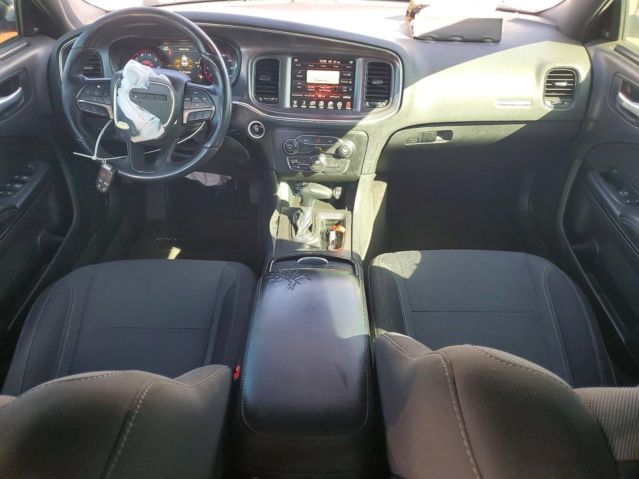 2016 Dodge Charger Sxt - zdjęcie 8
