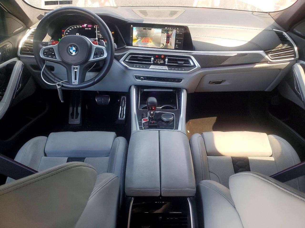 2022 BMW X6 M - zdjęcie 8