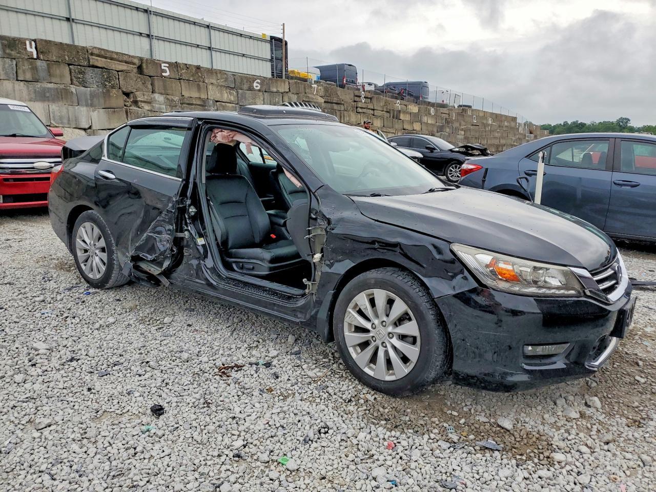 2015 Honda Accord Touring - zdjęcie 4