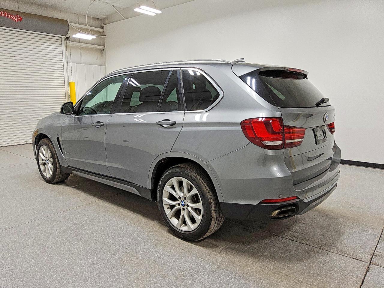2015 BMW X5 xDrive50I - zdjęcie 2