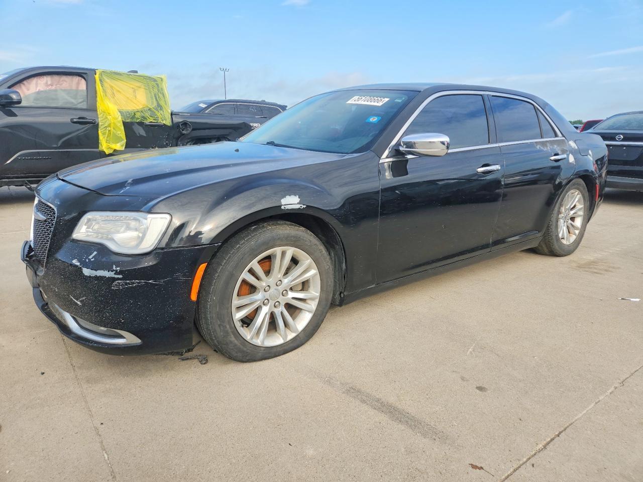 2016 Chrysler 300C - zdjęcie główne