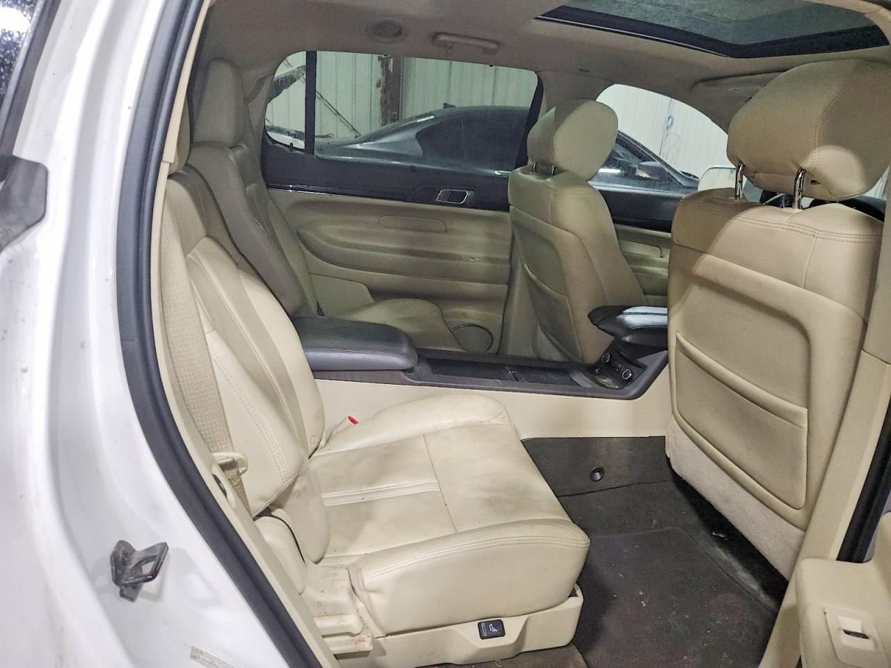 2013 Lincoln Mkt - zdjęcie 11