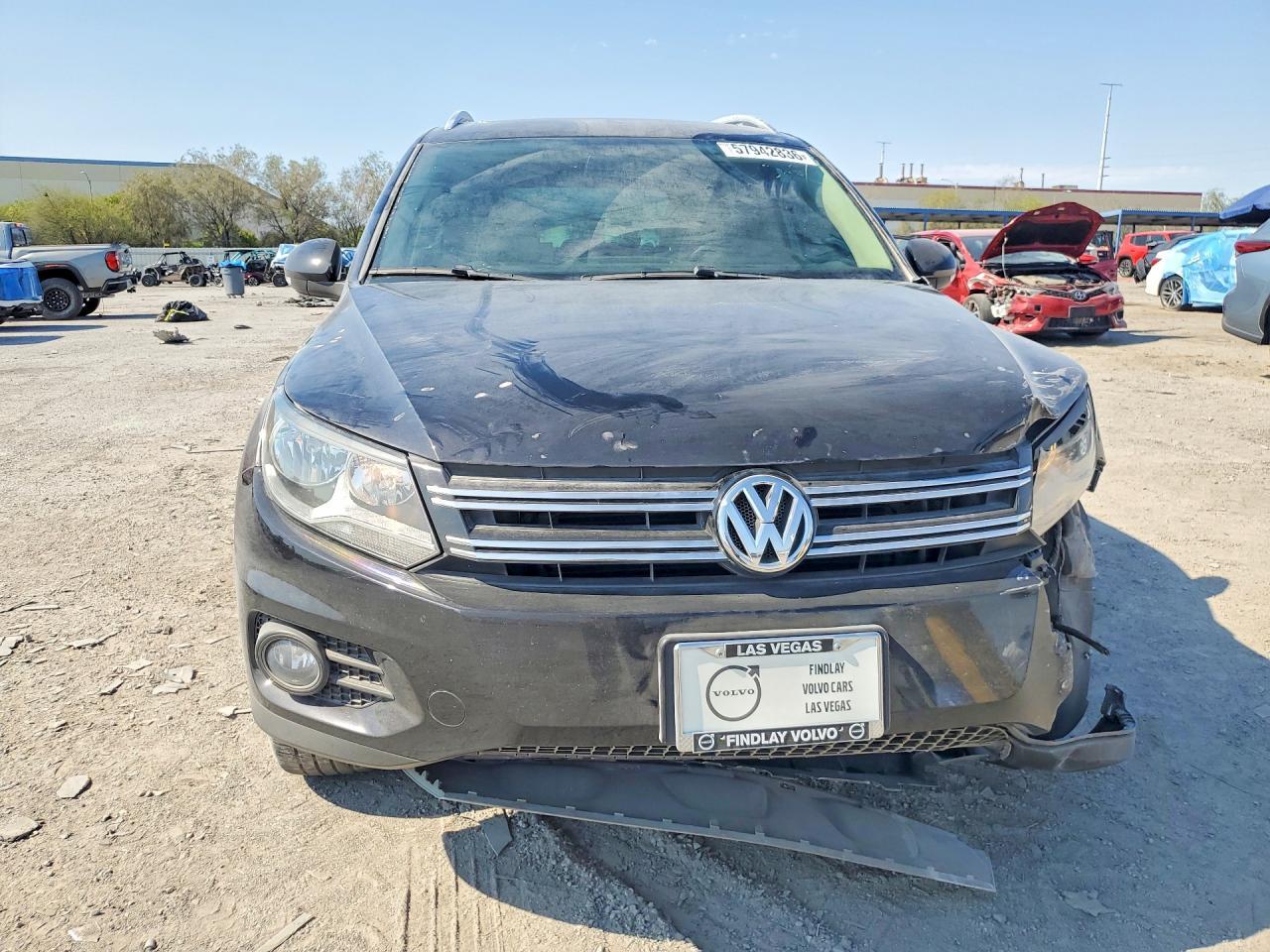 2015 Volkswagen Tiguan S - zdjęcie 5
