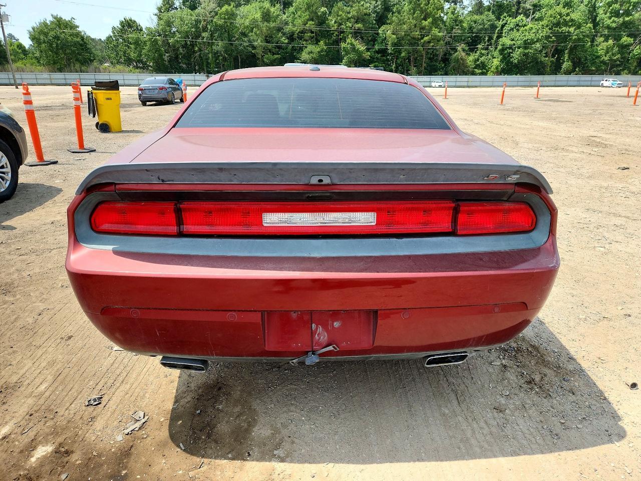 2014 Dodge Challenger R/T - zdjęcie 6