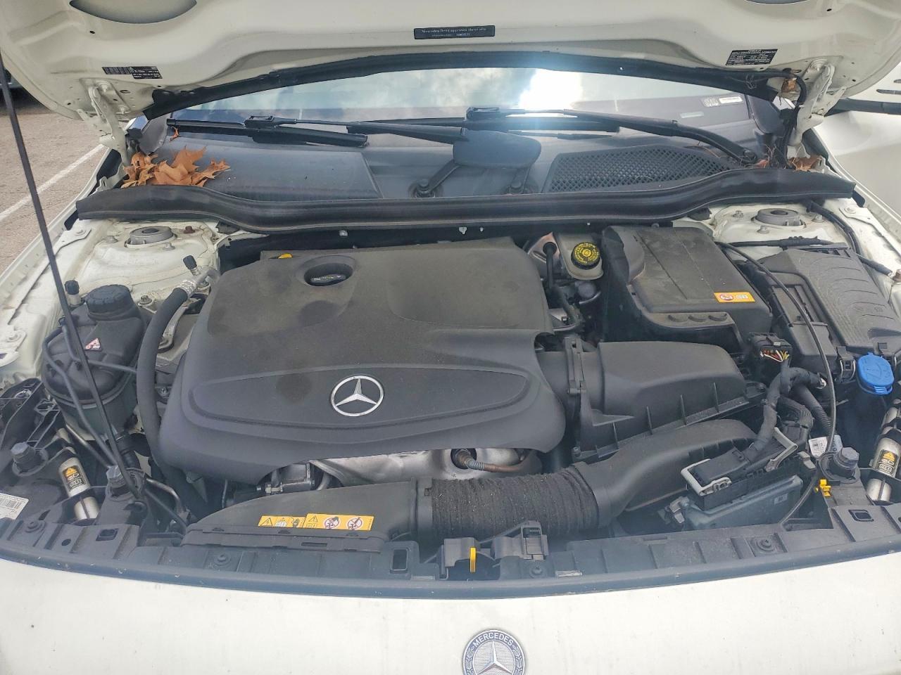 2015 Mercedes-Benz Gla 250 4Matic - zdjęcie 12