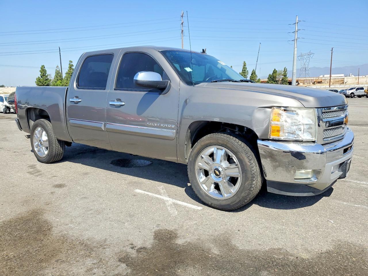 2013 Chevrolet Silverado C1500 Lt - zdjęcie 4